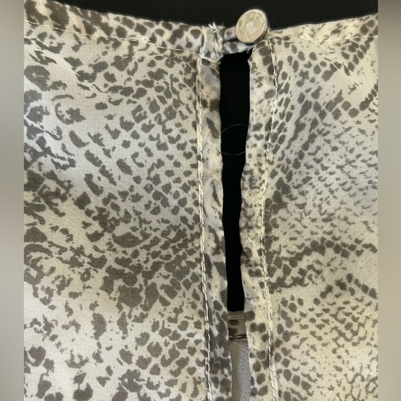 Dalia Snakeskin Print Women’s Tank Top • Used • Size: Large - Picture 7 of 9